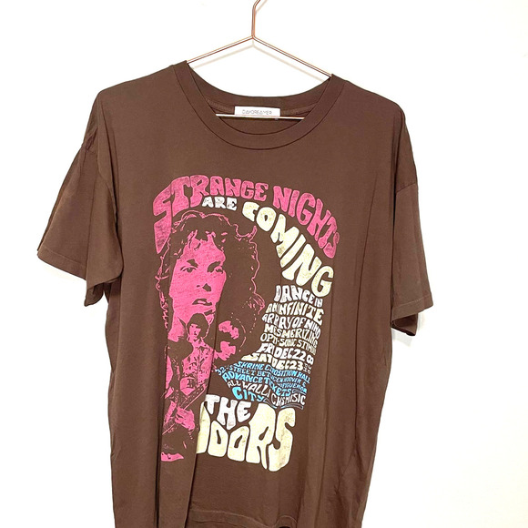 Daydreamer The Doors Strange Nights Are Coming Stone Brown Tee NWOT Size Small - Picture 2 of 8